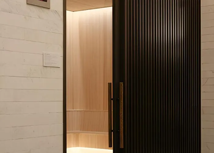 Hotel Ananti At Gangnam 4*